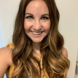 Meet your Posher, Ashley